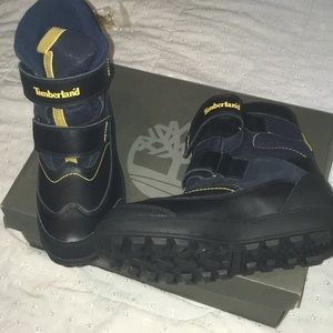 NIB Timberland Snow boots Thermolite